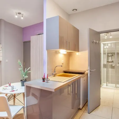 Charming Studio In Center Close To Tramway - Welkeys * Grenoble